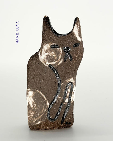 Rescue Cat Vase (Medium): Luna
