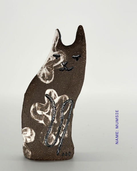 Rescue Cat Vase (Large): Mumsie