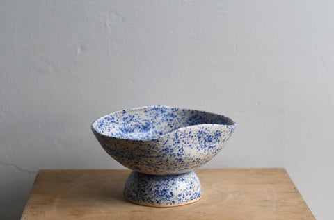 Pedestal Shell Bowl | Blue Splatterware