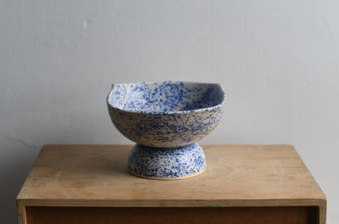 Pedestal Shell Bowl | Blue Splatterware